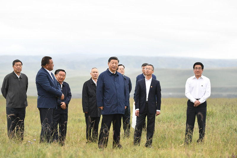 8月19日至22日，中共中央總書記、國家主席、中央軍委主席習近平在甘肅考察。這是20日下午，習近平在中農發山丹馬場有限責任公司一場考察，實地了解祁連山生態環境恢復和保護情況。