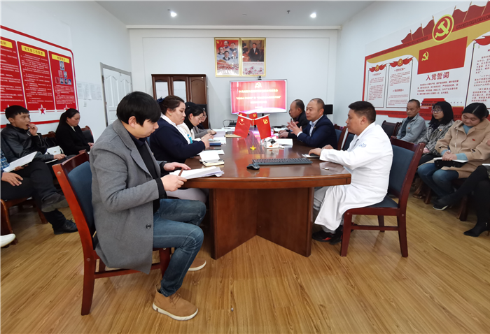 西藏阜康醫療股份有限公司黨委召開“不忘初心 牢記使命”和“不忘合作初心 繼續攜手前進”主題教育交流研討會